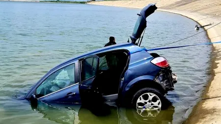 Giurgiu: Autoturism căzut în râul Argeș, la barajul Mihăilești