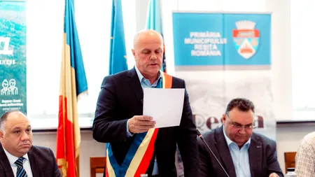 Un primar PNL cere conducerii naționale să lase luptele pentru putere şi intrigile și să se unească în spatele lui Bolojan
