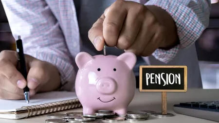 OCDE recomandă pensii private, pentru zile negre