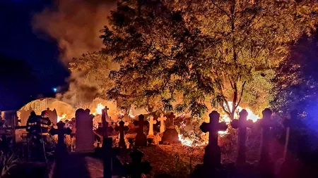 Incendiu într-un cimitir din Giurgiu