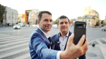 Cine este consilierul de taină al ministrului USR Radu Miruță pentru Transporturi