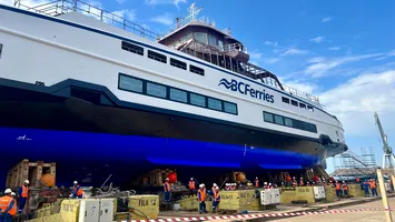La „Damen” Galați a fost lansat la apă primul feribot „full - electric” construit pentru Canada