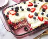 Tiramisu cu fructe de pădure – desertul răcoritor al verii