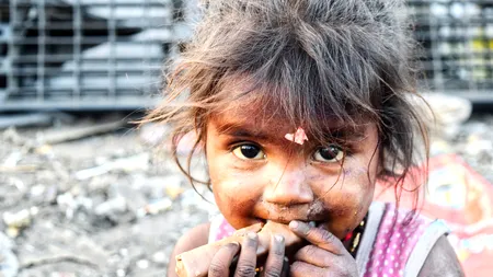 Mai mult de un copil din patru suferă de  ”sărăcie alimentară severă” , anunță UNICEF