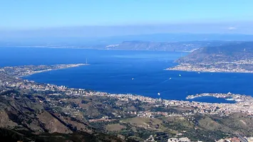 Italia va construi în sfârșit podul strategic visat pe vremea lui Caesar. Ce va avea în comun cu podul de la Brăila?