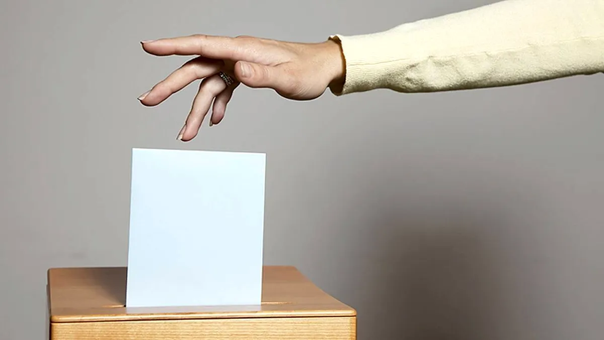 Alegeri parlamentare 2020: Cum votează persoanele infectate cu COVID-19 sau aflate în carantină