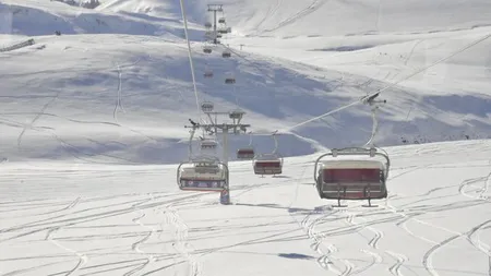 Pârtiile de schi, deschise doar pentru turiștii vaccinați, testați sau care au avut COVID