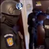 Percheziții de amploare într-un dosar de înșelăciune cu un cec fals de 50 de milioane de dolari. Prejudiciu de peste 600.000 de euro