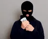 Escrocherie de milioane cu pantofi și mobilă „fantomă”. Cinci firme de asigurări au fost păcălite