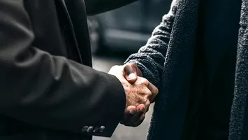 Recalcularea pensiilor întârzie. Sute de mii de pensionari încă aşteaptă deciziile