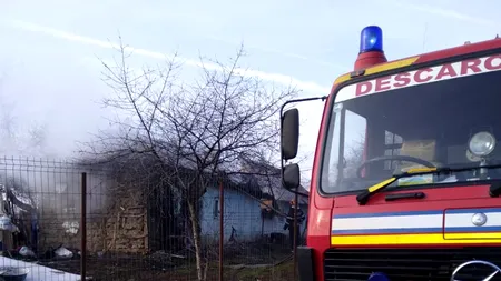 Tragedie fără margini într-o localitate din Dâmbovița: Un copilaș a fost găsit decedat într-o locuință cuprinsă de flăcări