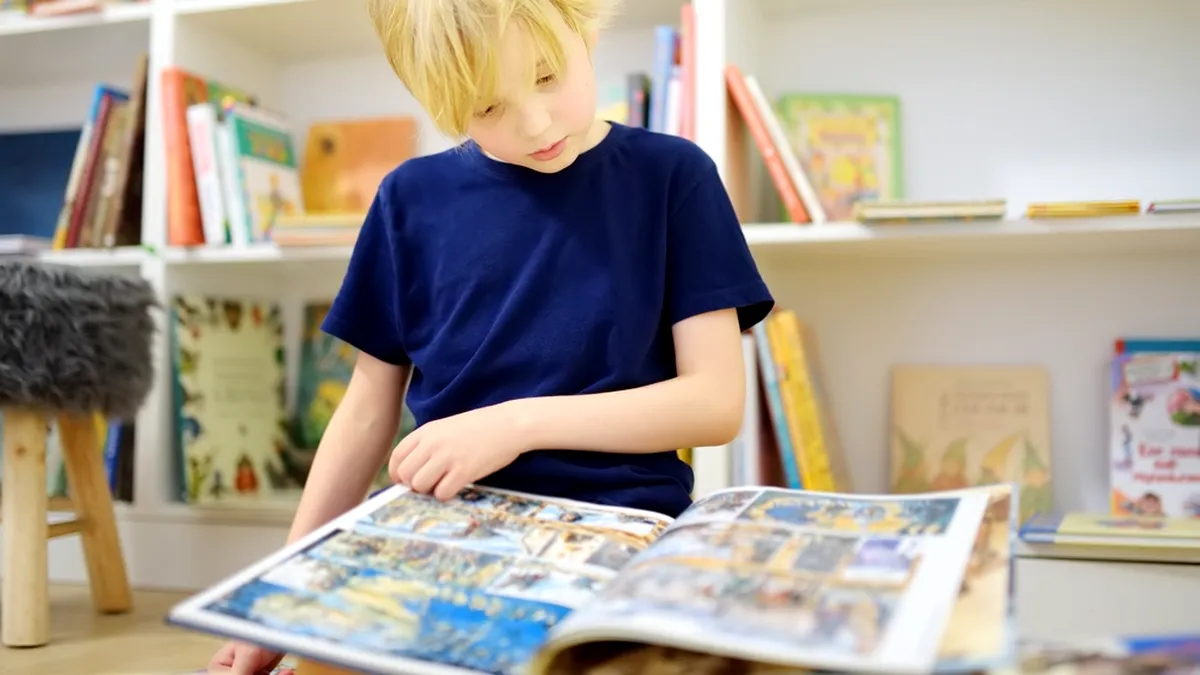 Cum ajută benzile desenate de la Editura Arthur la dezvoltarea vocabularului și a imaginației copiilor?