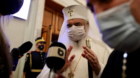 Patriarhul Daniel îi binecuvântează și încurajează pe tinerii aflați în perioada examenelor