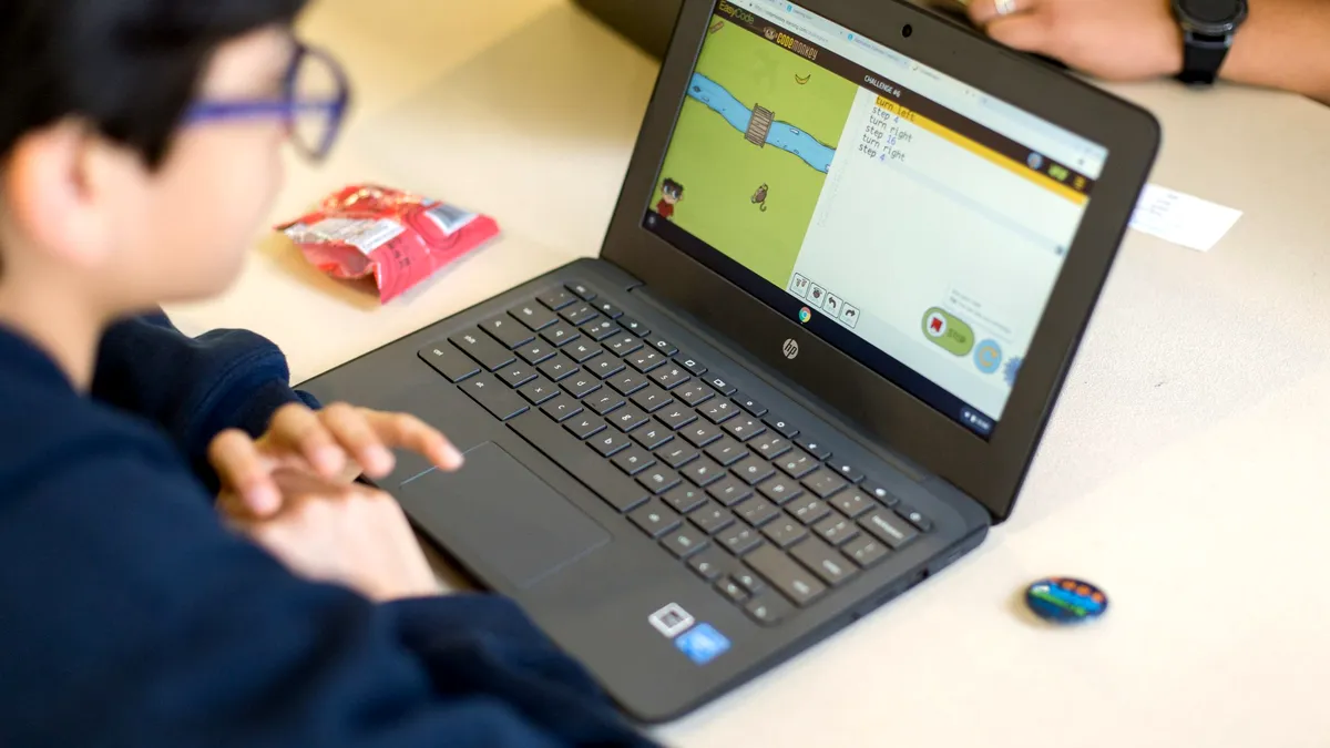 Important pentru profesori și elevi: Google introduce  modificări în programele pentru educație