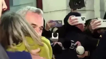 Călin Georgescu la ieșirea de la audieri, întrebat dacă va mai candida, a avut două răspunsuri contradictorii: Cu siguranță/ Ce mai contează