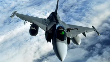 SUA blochează furnizarea de componente pentru avioanele Gripen. Ce se ascunde în spatele deciziei și care este legătura cu F-16