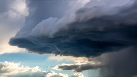 Meteorologii avertizează: vortexul polar încă afectează vremea în aprilie