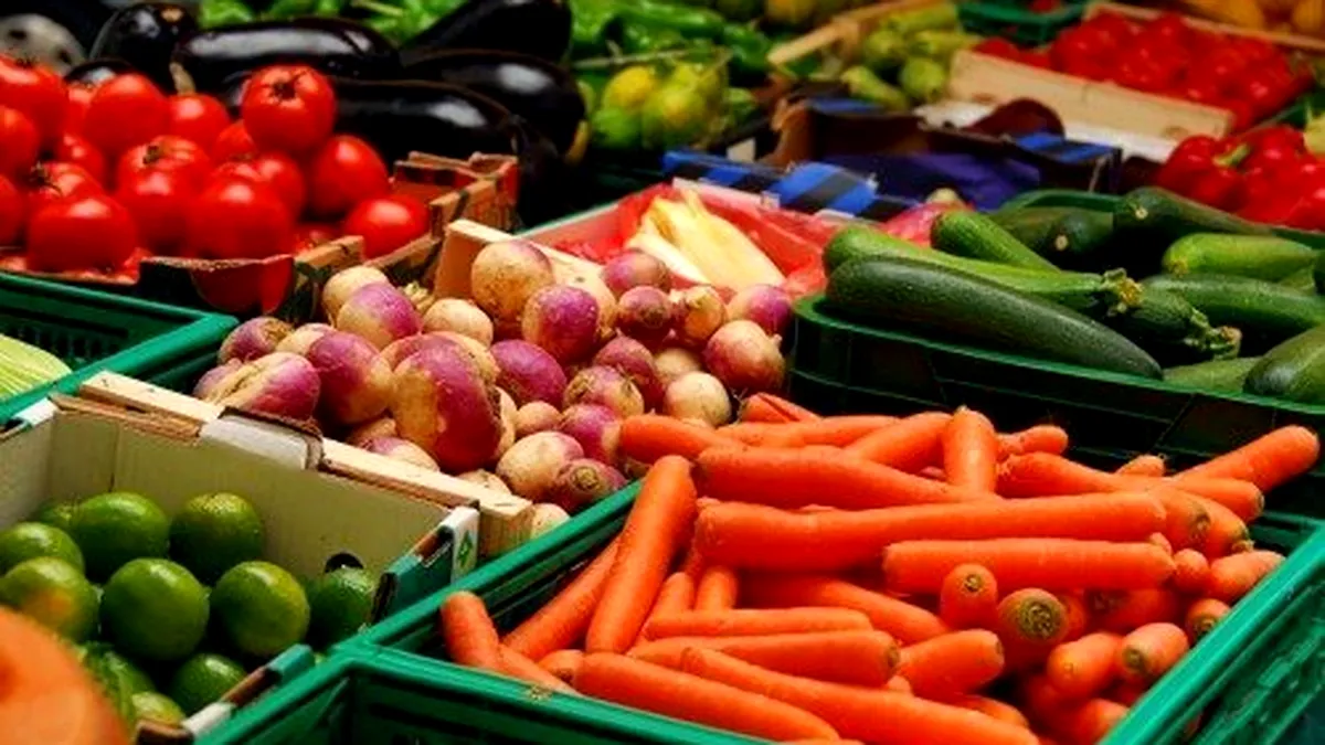 Unde s-au găsit bani pentru cele opt depozite regionale de legume-fructe