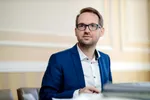 Cine a ieșit la încălzire pentru șefia USR
