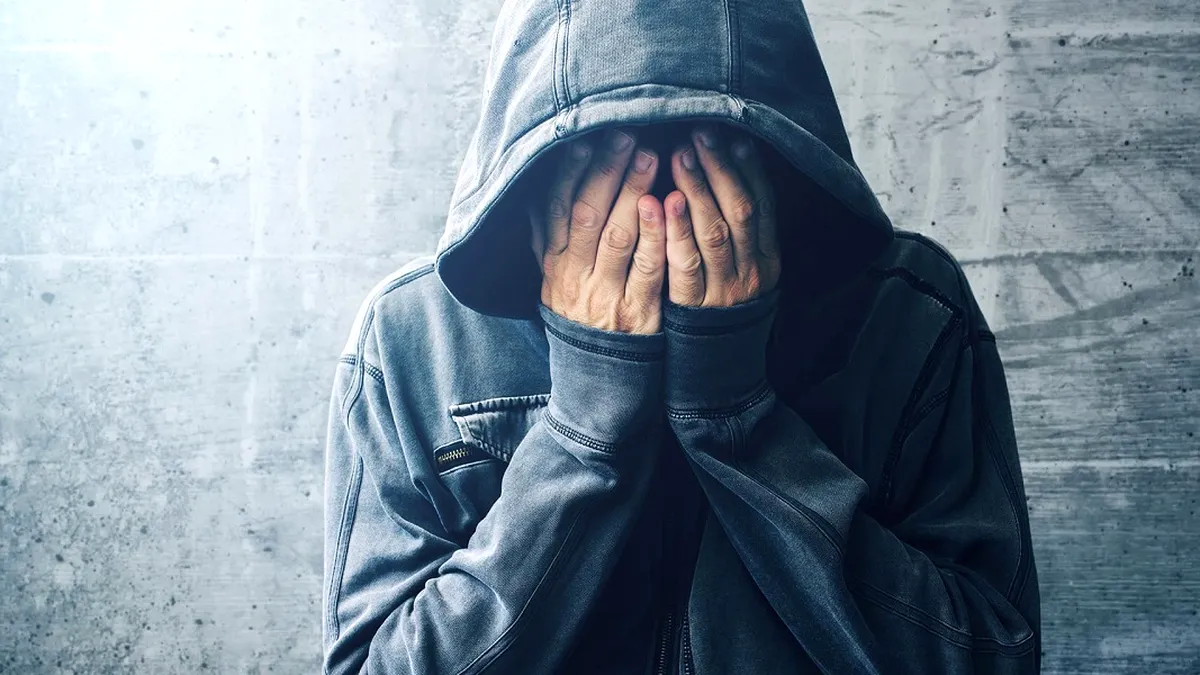 Adolescenții și tentațiile interzise: care este drogul preferat al elevilor bucureșteni
