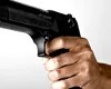 Un candidat la prezidențiale susține dreptul de a purta arme