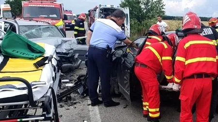 Un mort și trei răniți într-un accident auto în Bistrița - Năsăud