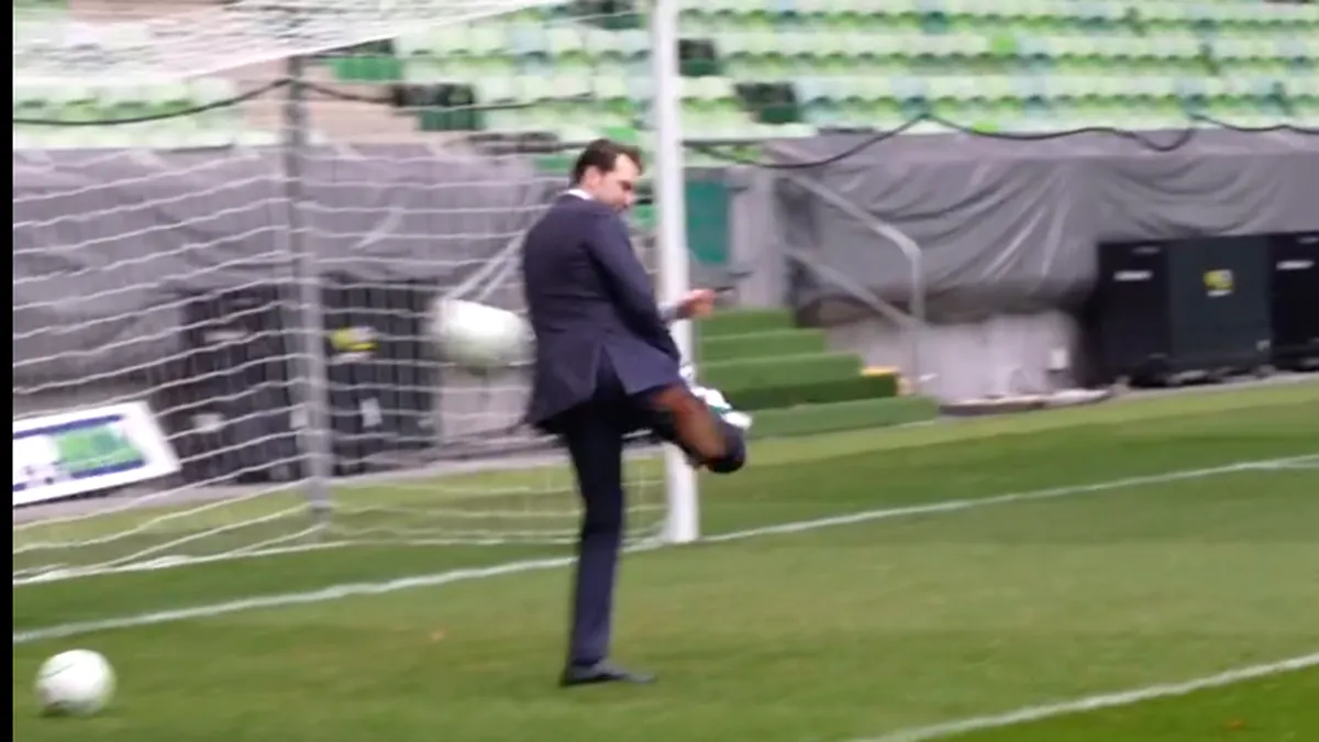 Burduja, figuri de fotbalist autentic în fața ministrului maghiar Szijjártó VIDEO
