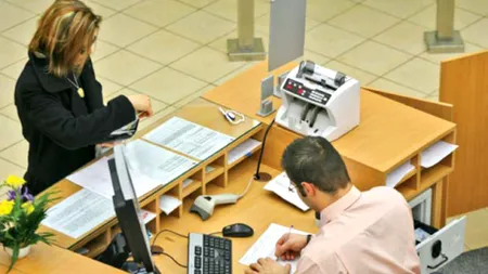 Angajați la bancă, hoți în toată regula! 140.000 de euro prejudiciu