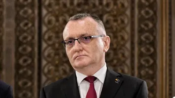 Sorin Cîmpeanu sare în apărarea lui Adrian Veștea: „O situație excepțională cere măsuri excepționale”