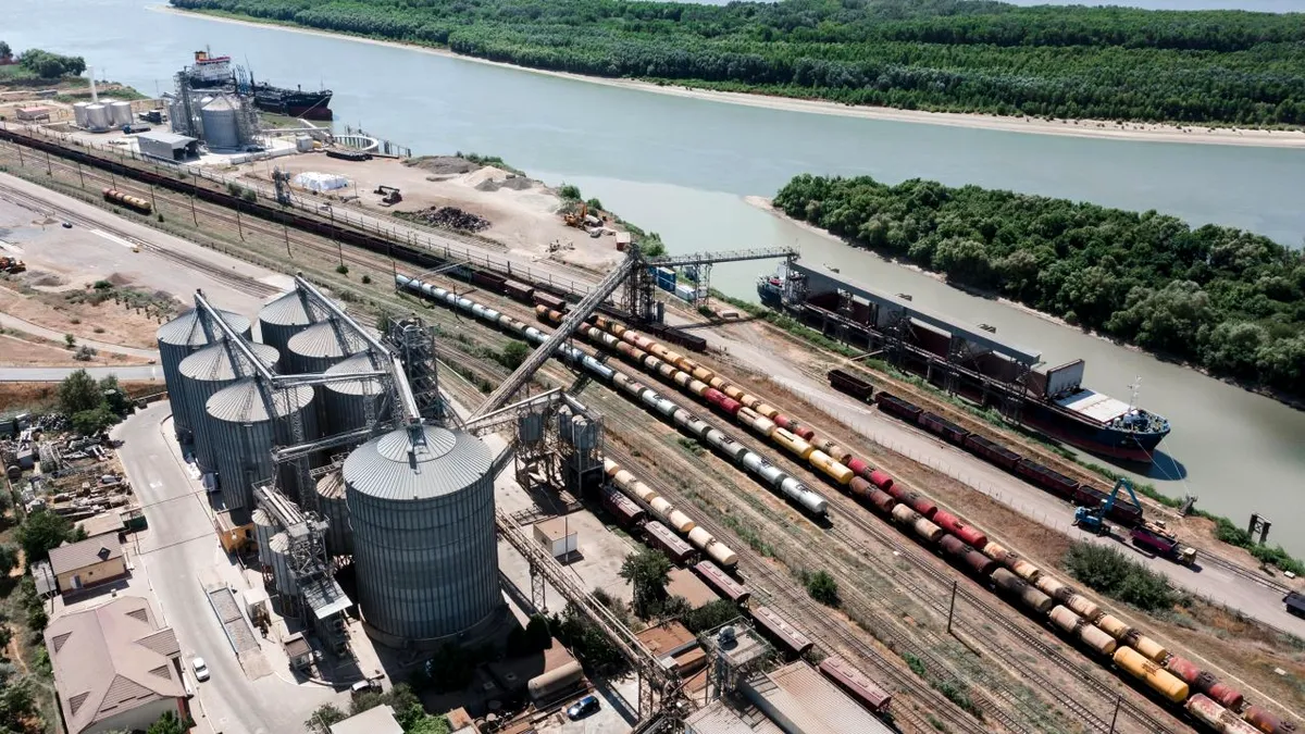 Achiziție cu greutate. Statul român pune mâna pe Portul Giurgiulești