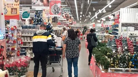 Studiu: Românii revin la cumpărăturile din magazine fizice. Vânzări mai mari cu peste 10%