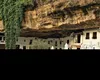 Orașul din Europa, ascuns sub o stâncă. O bijuterie necunoscută pentru mulți turiști români