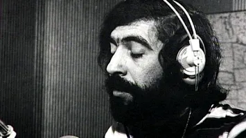 Cutiuța muzicală: frecvența interzisă pe care am învățat să respirăm – muzica de la Europa Liberă