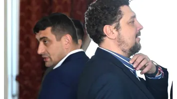 Război mocnit în AUR. Cine își face ”încălzirea” pentru Cotroceni și cât de iminent este un scandal în tabăra suveraniștilor