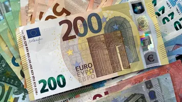 Afacerile din culisele ANAF: Un milion de euro promis pentru rambursări ilegale