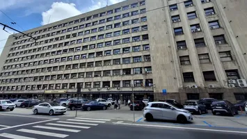 Cine este pensionara specială care a ajuns să dea ora exactă în Palatul CFR
