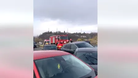 Carambol pe DN1 în Bănești. Accident în care au fost implicate 7 mașini VIDEO