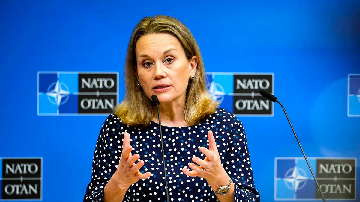 Ambasadoarea SUA la NATO: „Îl susţinem pe Mark Rutte, dar avem cel mai mare respect pentru prietenul nostru, preşedintele Iohannis”