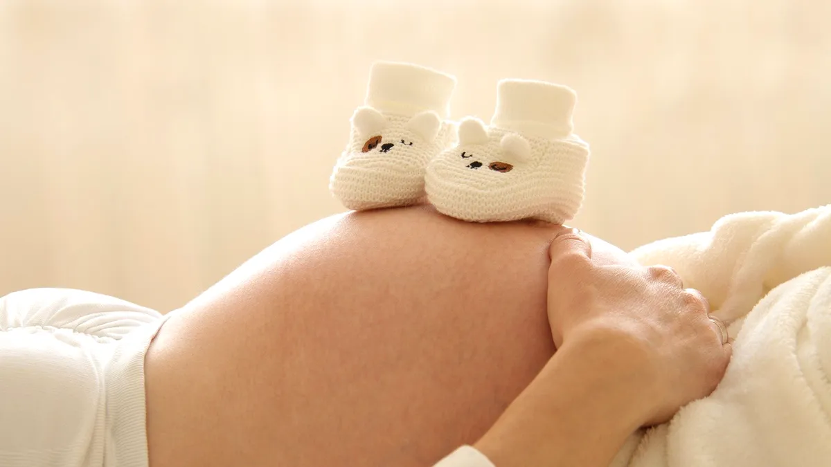 Studiu: 8 din 10 românce însărcinate nu s-au vaccinat împotriva COVID-19