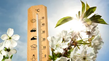 Val de căldură neașteptat. După gerul din aprilie, România se pregătește de temperaturi de vară
