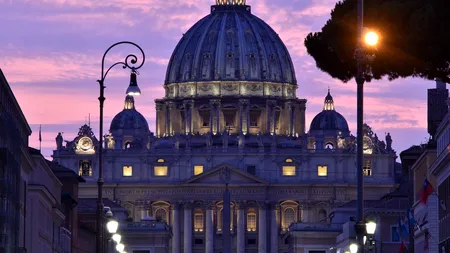 Vatican: Biserica Catolică nu poate binecuvânta uniunile homosexuale