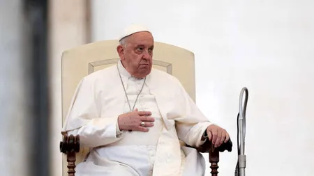 Papa Francisc a spus cum vrea să fie înmormântat: sicriu simplu, din lemn