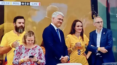 A încălcat sau nu Oana Țoiu legea? Jandarmeria explică dacă ministra a consumat alcool la meciul România-Canada