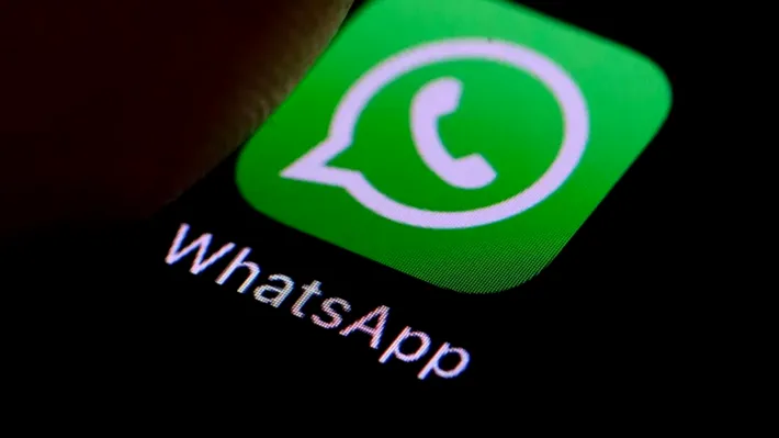 O nouă înșelătorie pe WhatsApp face victime în România