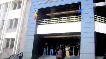 Judecătorii de la Curtea de Apel Galați suspendă soluționarea dosarelor până la retragerea modificării pensiilor magistraților