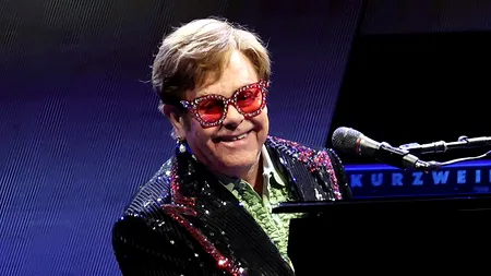 Elton John are o infecție care i-a afectat vederea la un ochi