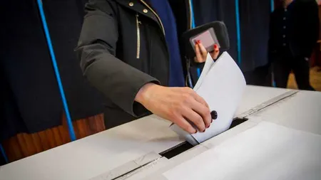 Secțiile de votare se deschid la 7 dimineața! Tot ce trebuie să știi despre procesul electoral