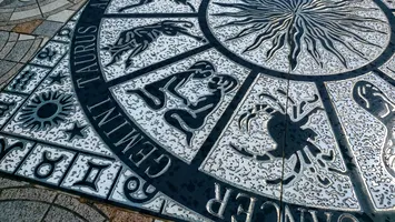 Horoscopul zilei de duminică, 15 iunie 2025: O zi ideală pentru reflecție și planuri personale
