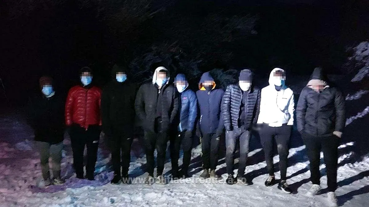 Nouă migranţi au fost depistaţi de poliţiştii constănțeni, după ce au trecut clandestin frontiera dinspre Bulgaria