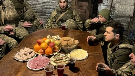 „Să-și mai modereze cererile”: Zelenski, în viziunea unui analist militar